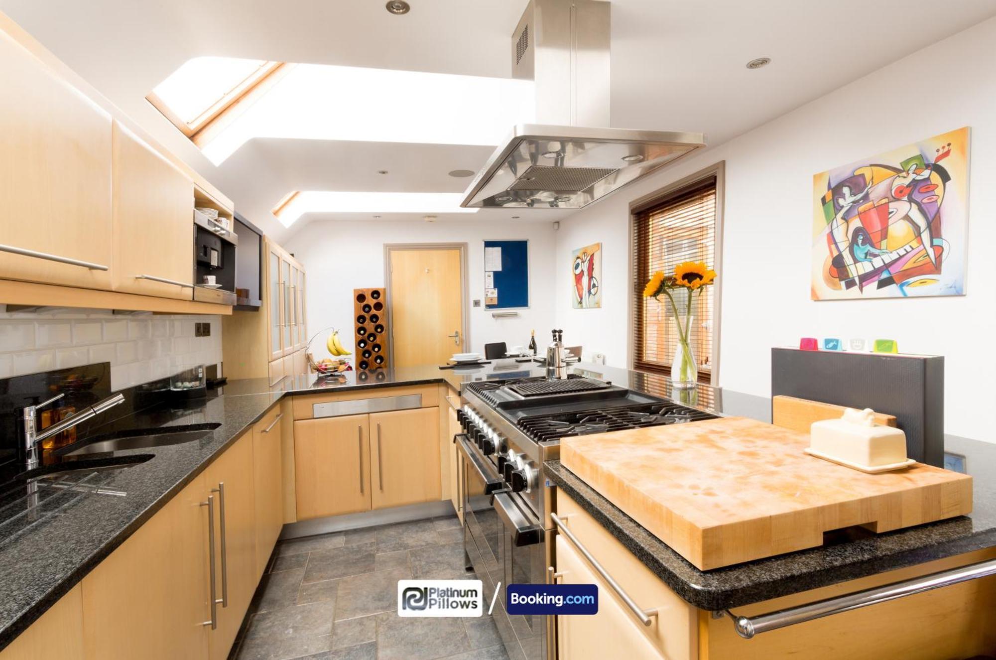 Modern Oxford 4 Bedroom Apartment, Contractor Accommodation, Walkable Into City Centre, Weekly & Monthly Deals Luaran gambar